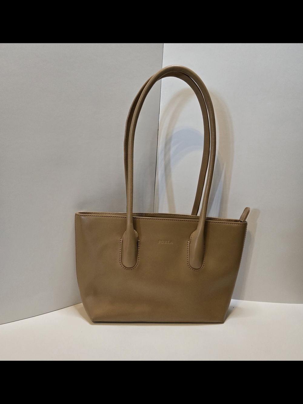 Furla Classic Shoulder Bag in Light Brown